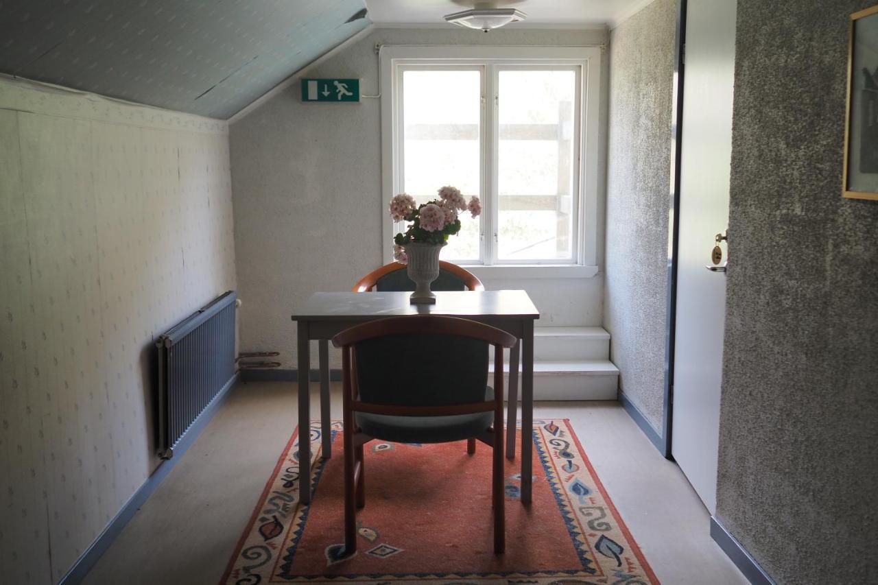 Brukshotellet Oeland - Vandrarhem Degerhamn Zewnętrze zdjęcie