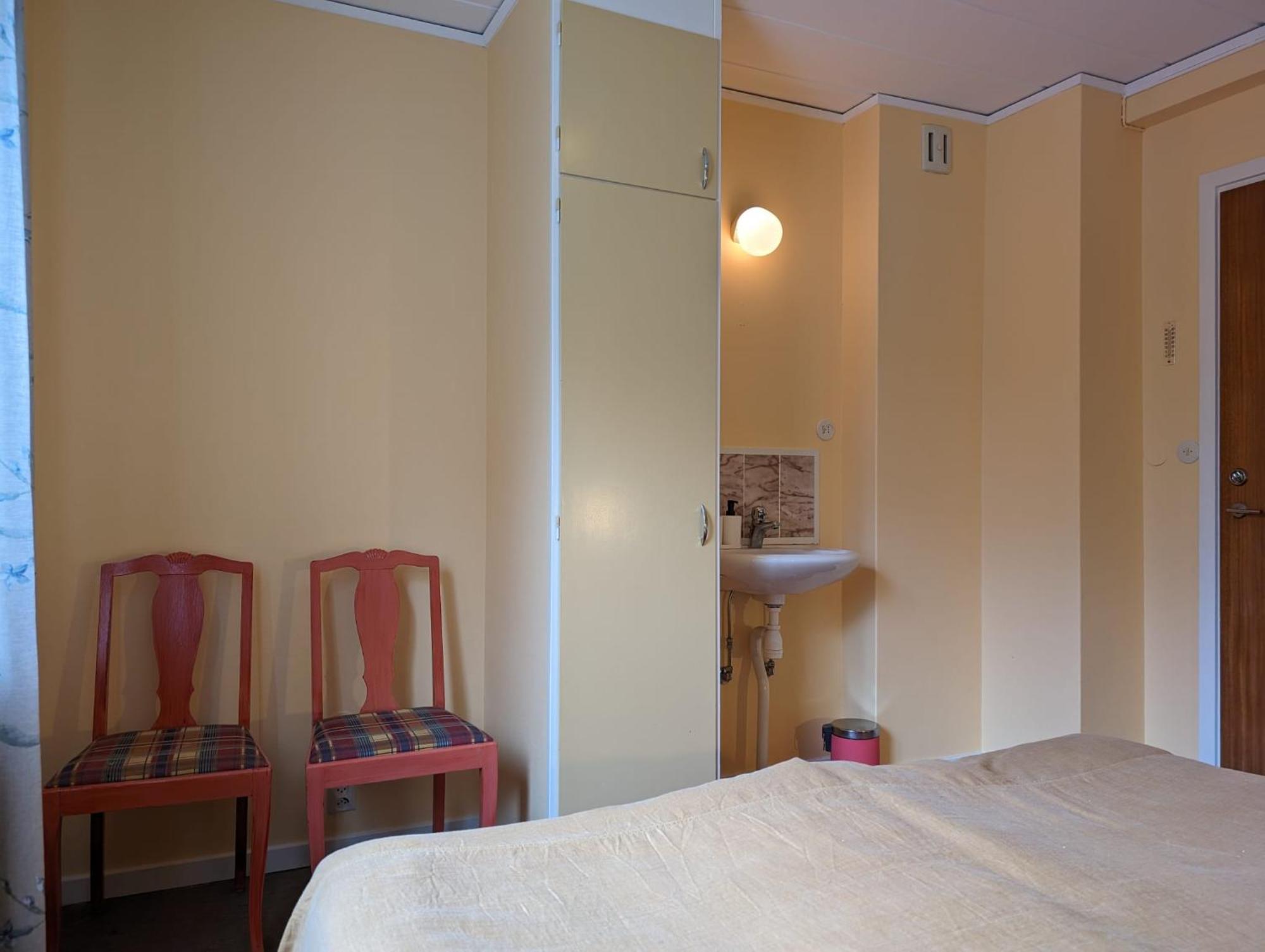 Brukshotellet Oeland - Vandrarhem Degerhamn Zewnętrze zdjęcie